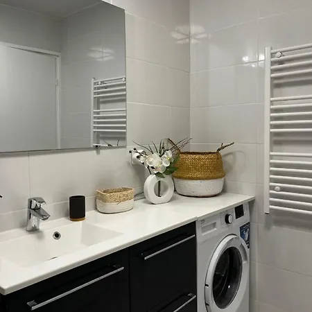 Elegant Close To Croisette And Palais De Festival With Garage Apartman